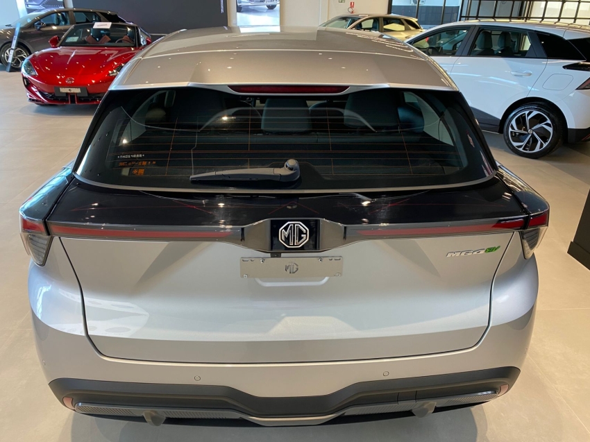 mg4 luxury 2025/2026 - eletrico premium | aproveite enquanto ha estoque3
