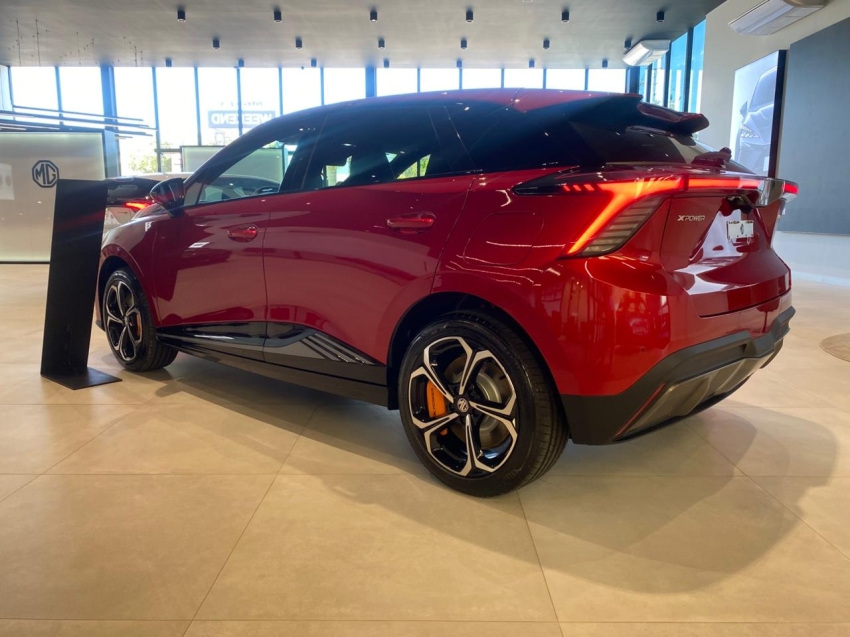 mg4 xpower 2026/2027 435cv awd eletrico 0-100 em 3,8s1