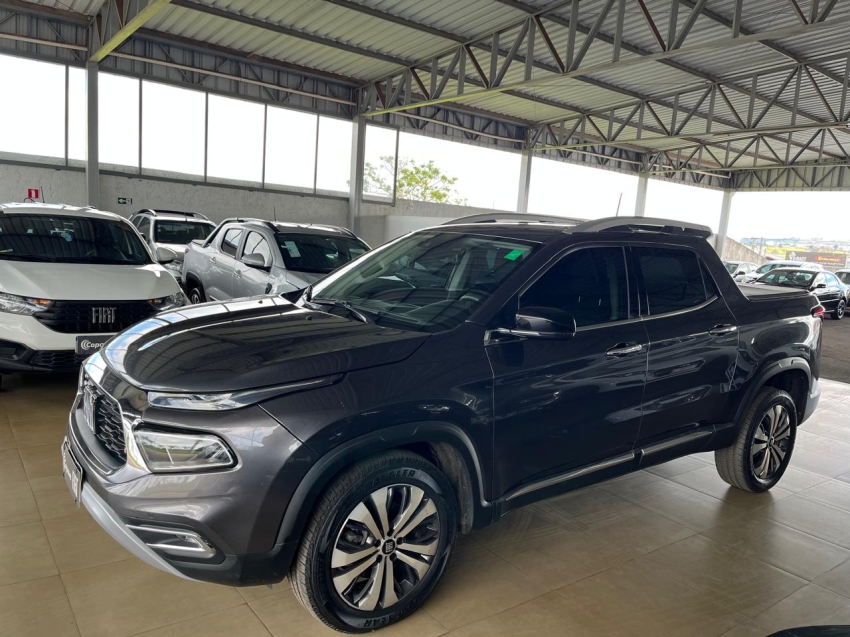 fiat toro 1.3 turbo 270 flex volcano at6 4p automatico 2024