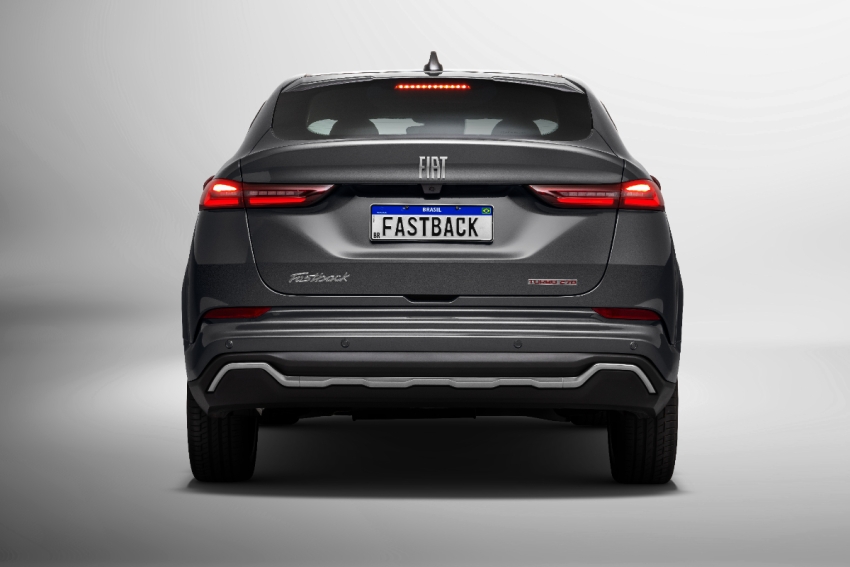 fiat fastback 1.3 turbo 270 flex limited edition at6 4p automatico 20262