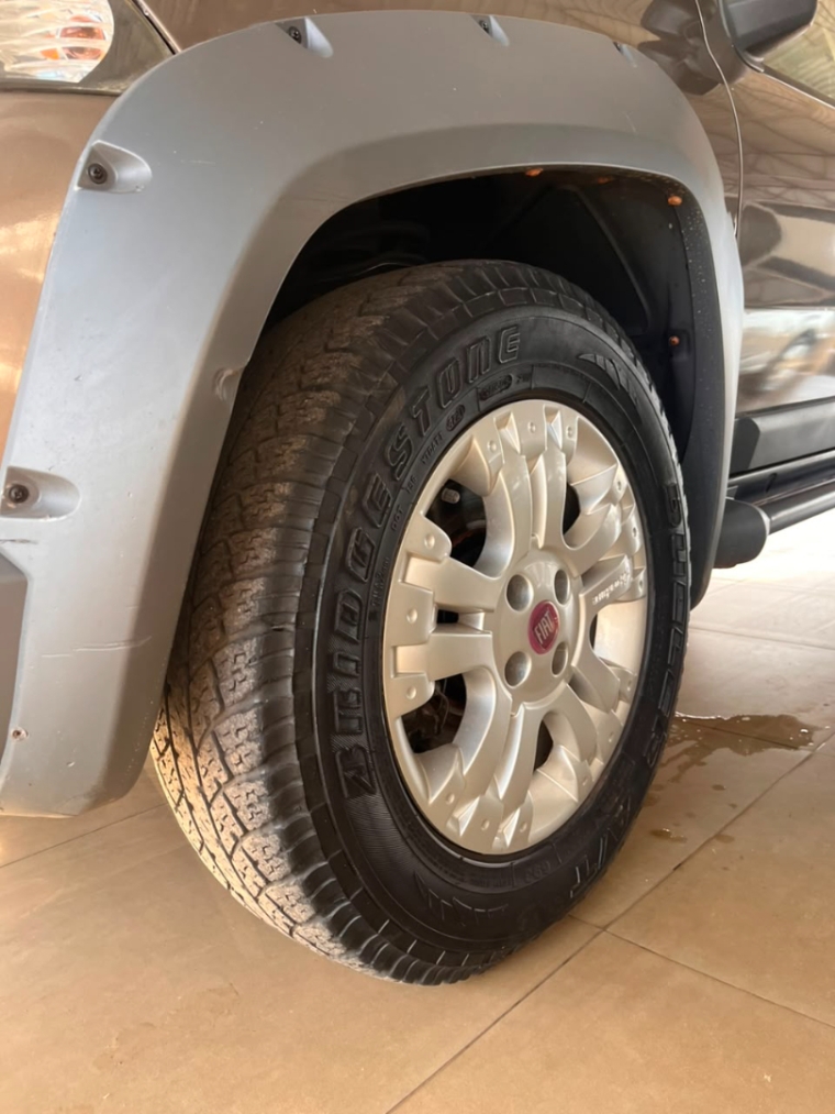 fiat strada 1.8 mpi adventure cd 16v flex 2p manual 20112