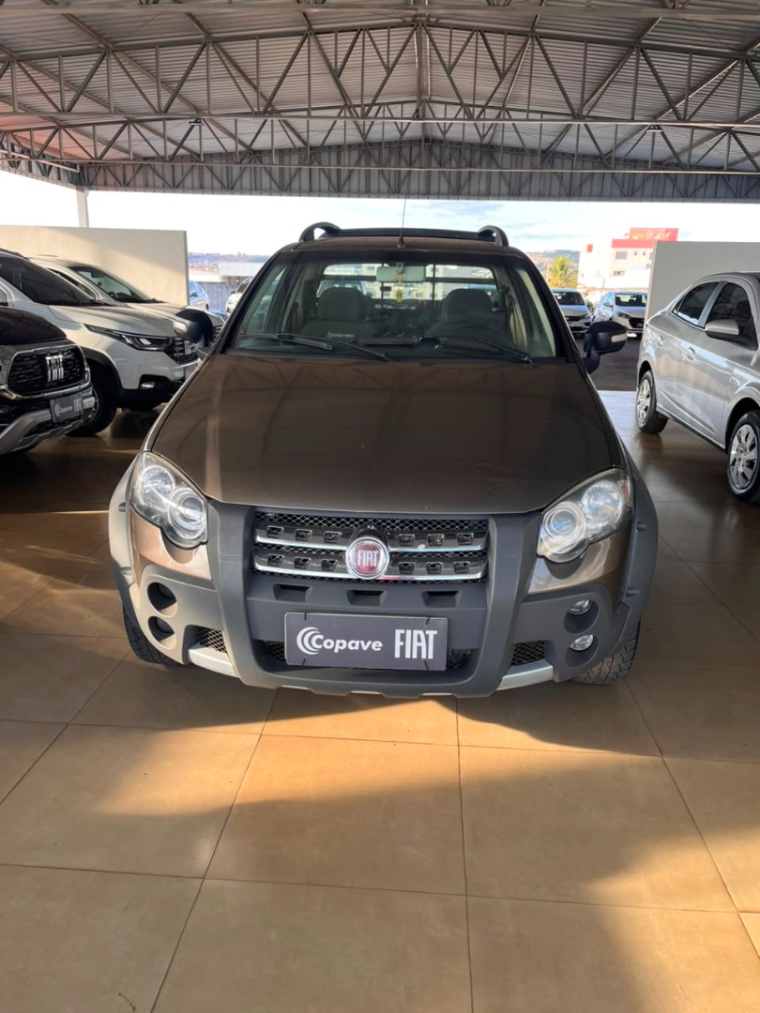 fiat strada 1.8 mpi adventure cd 16v flex 2p manual 20118