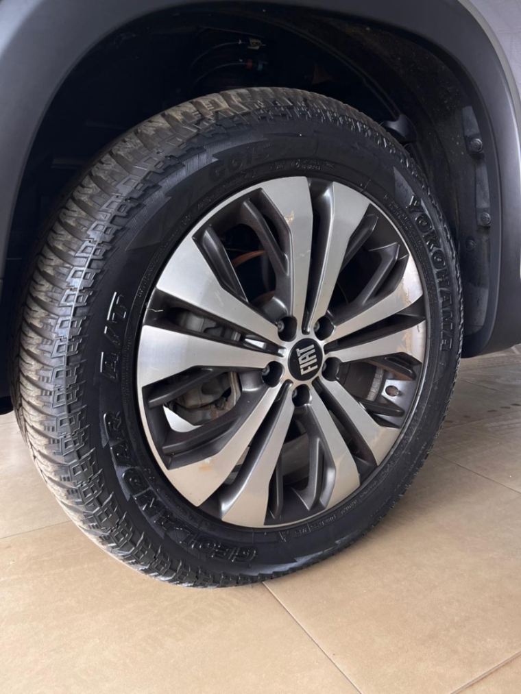 fiat toro 2.0 16v turbo diesel volcano 4wd at9 1.0 4p automatico 20234