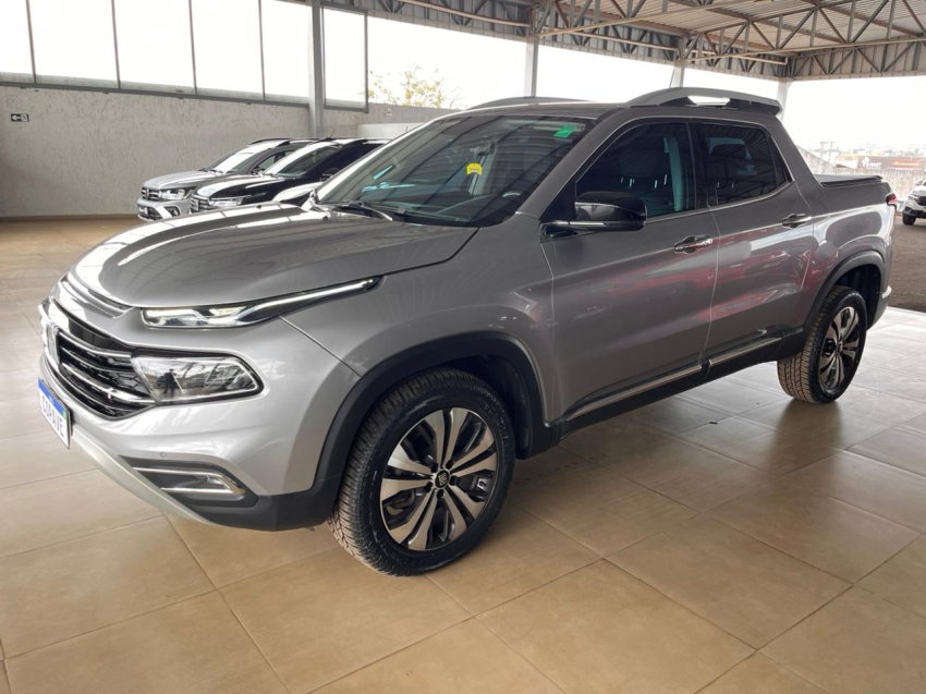 fiat toro 2.0 16v turbo diesel volcano 4wd at9 1.0 4p automatico 20230