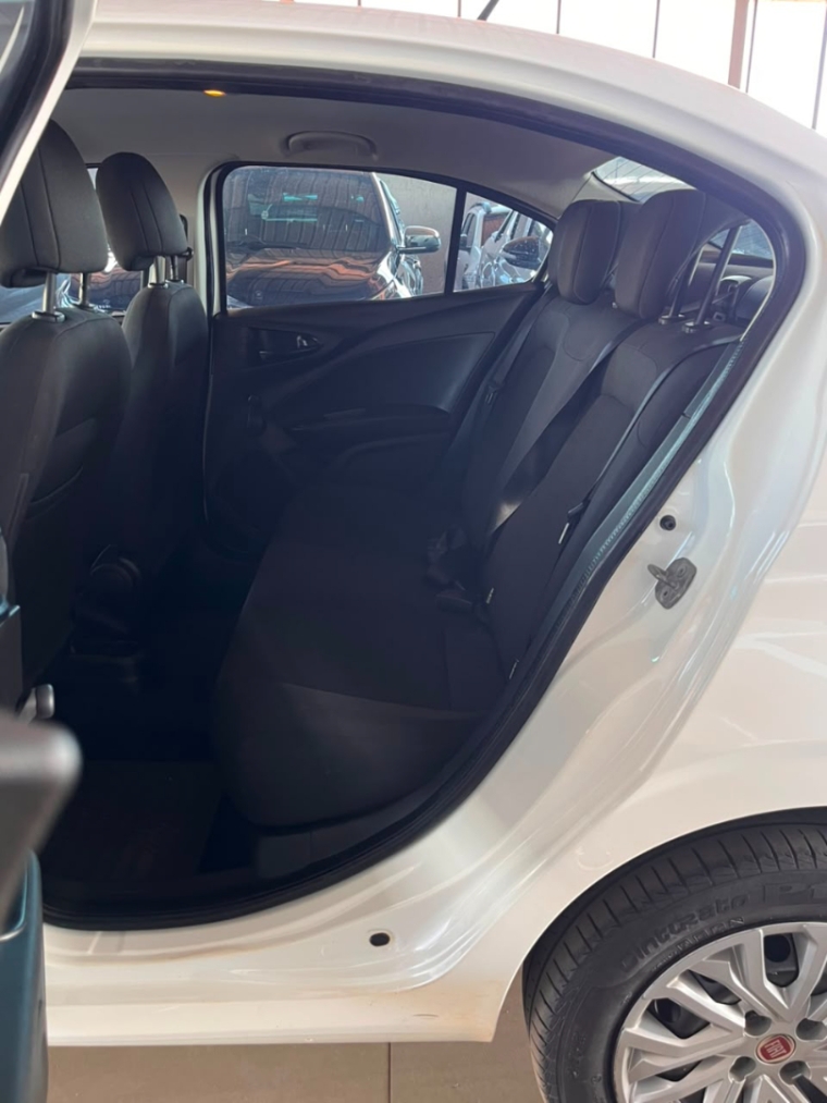 fiat cronos 1.3 firefly flex drive manual 4p 20196