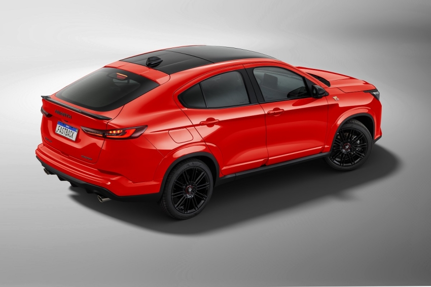 fiat fastback 1.3 turbo 270 flex abarth at6 4p automatico 202713