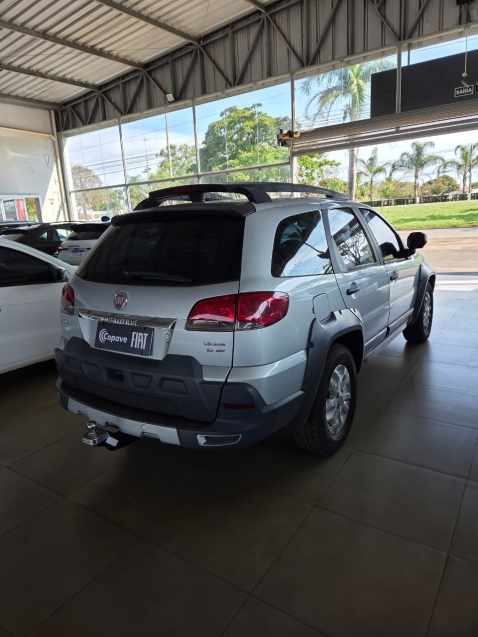 fiat palio 1.8 mpi adventure weekend 16v flex 4p manual 20143