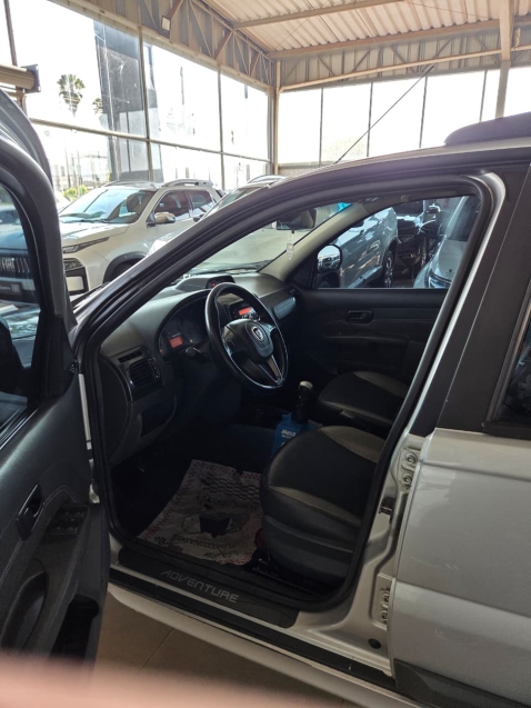 fiat palio 1.8 mpi adventure weekend 16v flex 4p manual 20147