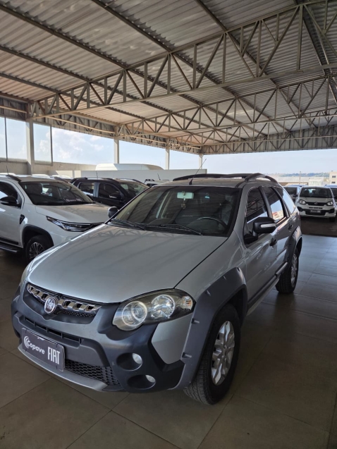 fiat palio 1.8 mpi adventure weekend 16v flex 4p manual 2014