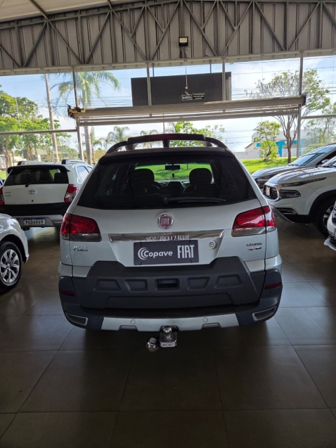 fiat palio 1.8 mpi adventure weekend 16v flex 4p manual 20144
