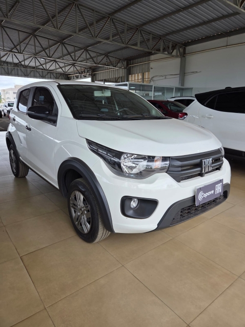 fiat mobi 1.0 firefly flex like. manual 4p 20265