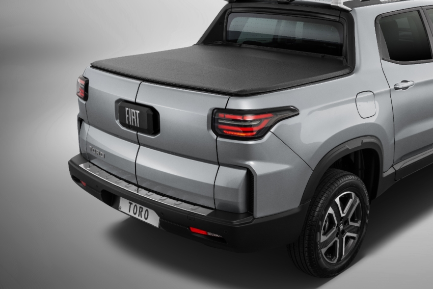 fiat toro 1.3 turbo 270 flex freedom at6 4p automatico 202710