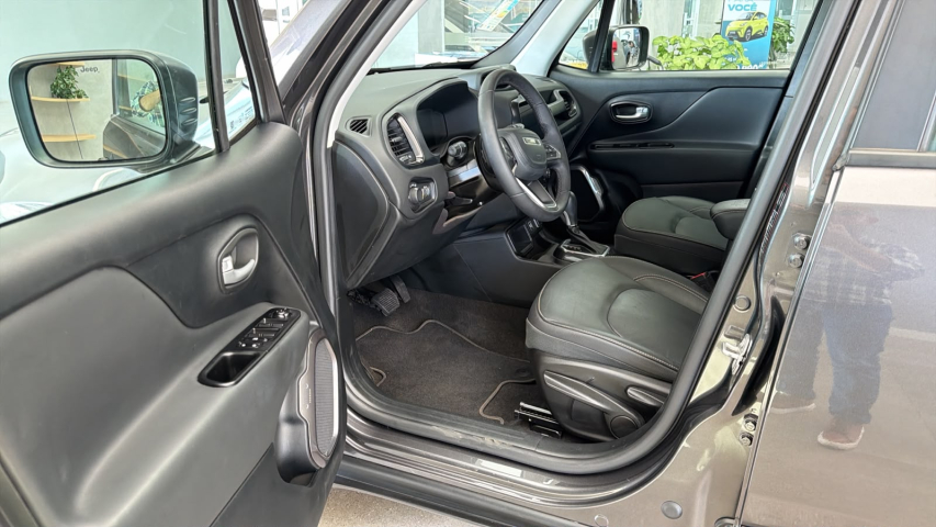 JEEP RENEGADE 1.3 T270 TURBO FLEX LONGITUDE AT6 13