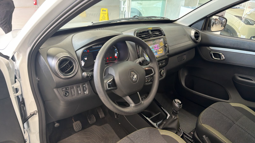 Renault KWID 1.0 12V SCE FLEX OUTSIDER MANUAL 12