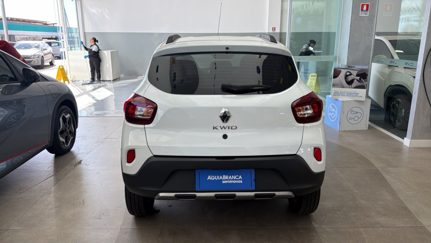 Renault KWID 1.0 12V SCE FLEX OUTSIDER MANUAL 6