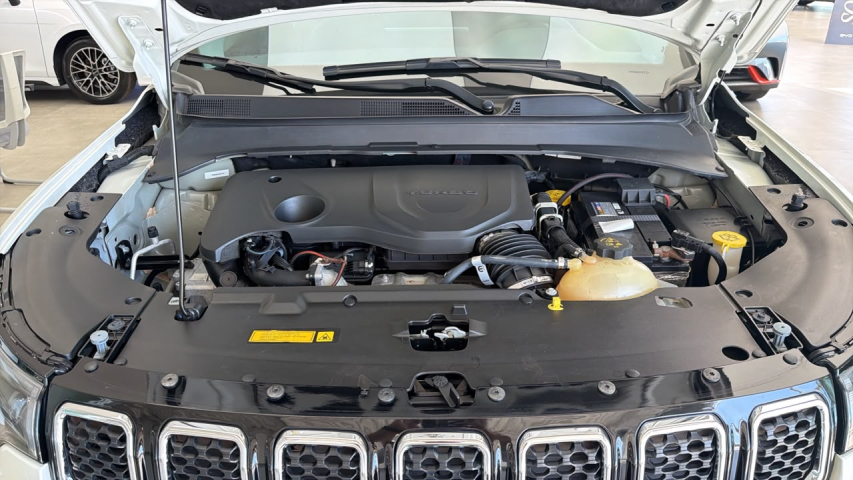 JEEP COMPASS 1.3 T270 TURBO FLEX LONGITUDE AT6 5