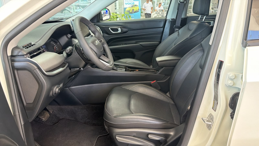 JEEP COMPASS 1.3 T270 TURBO FLEX LONGITUDE AT6 14
