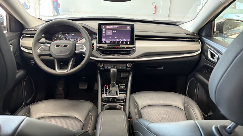 JEEP COMPASS 1.3 T270 TURBO FLEX LONGITUDE AT6 11