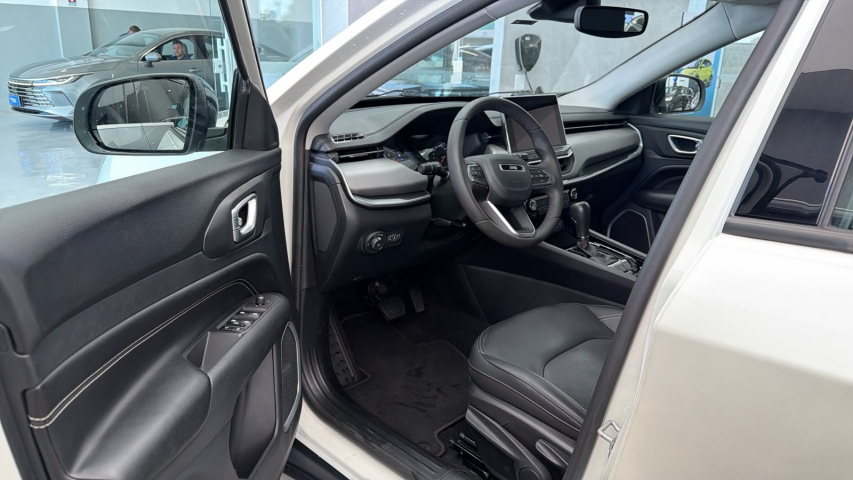 JEEP COMPASS 1.3 T270 TURBO FLEX LONGITUDE AT6 15