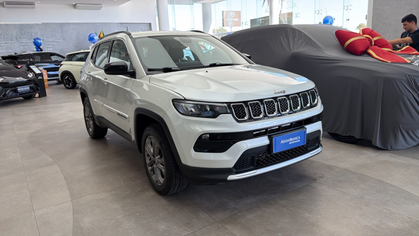 JEEP COMPASS 1.3 T270 TURBO FLEX LONGITUDE AT6 4