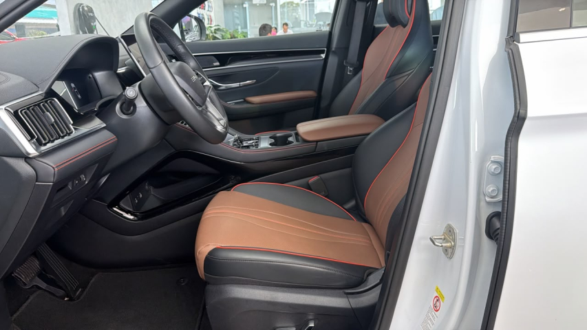 BYD SONG PLUS 1.5 DM-I HÍBRIDO AUTOMÁTICO 17
