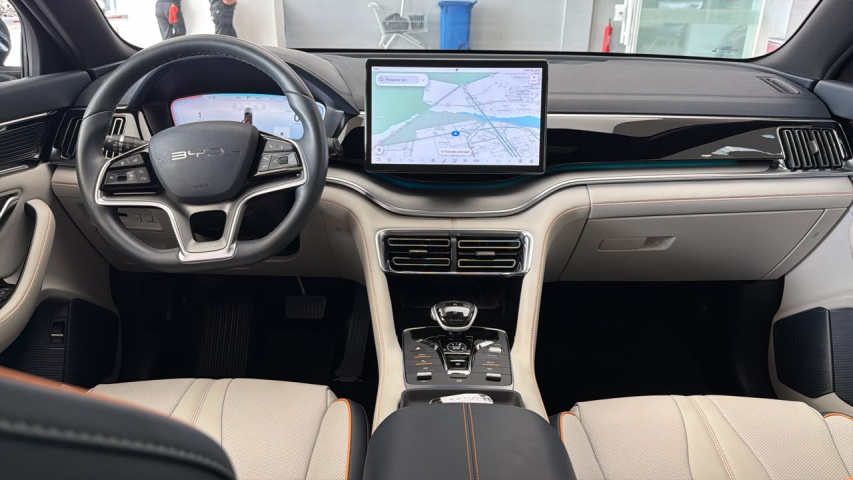 BYD SONG PLUS 1.5 DM-I HÍBRIDO AUTOMÁTICO 11