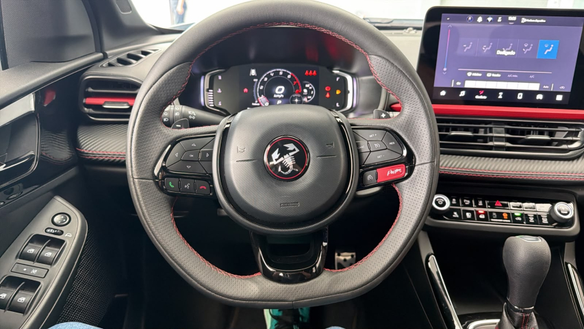 Fiat FASTBACK 1.3 TURBO 270 FLEX ABARTH AT6 14