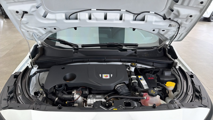 Fiat FASTBACK 1.3 TURBO 270 FLEX ABARTH AT6 7
