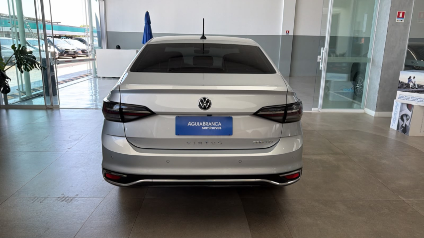 Volkswagen VIRTUS 1.0 200 TSI HIGHLINE AUTOMÁTICO 6