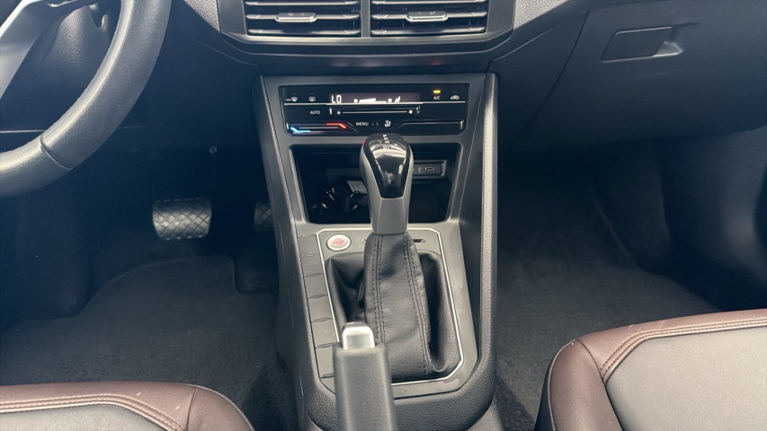 Volkswagen VIRTUS 1.0 200 TSI HIGHLINE AUTOMÁTICO 15
