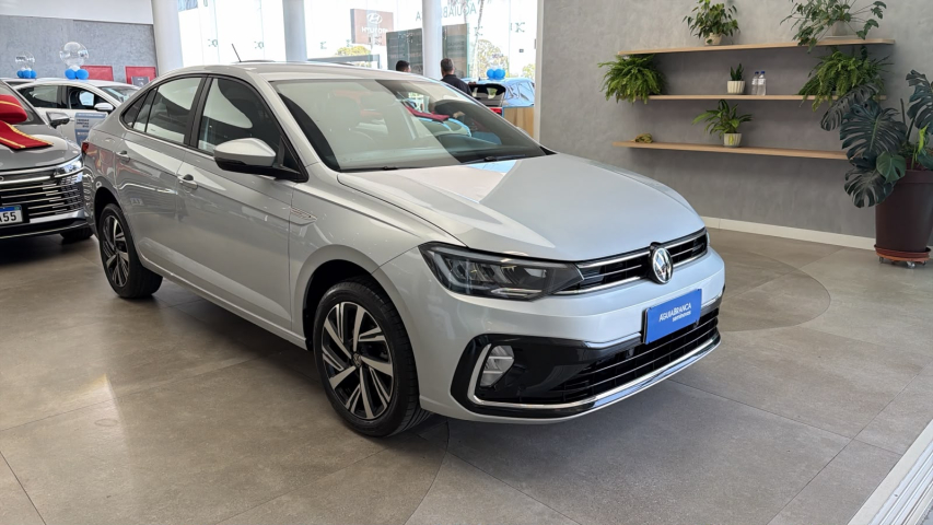 Volkswagen VIRTUS 1.0 200 TSI HIGHLINE AUTOMÁTICO 4