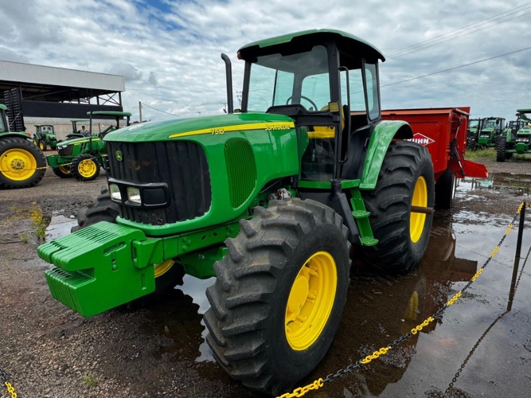 john deere trator 7515 diesel 2p semiautomatico 2008