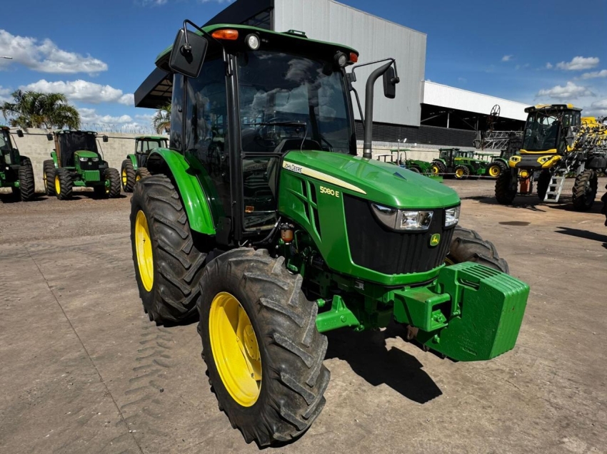 john deere trator 5080e  diesel 1p semiautomatico 20221