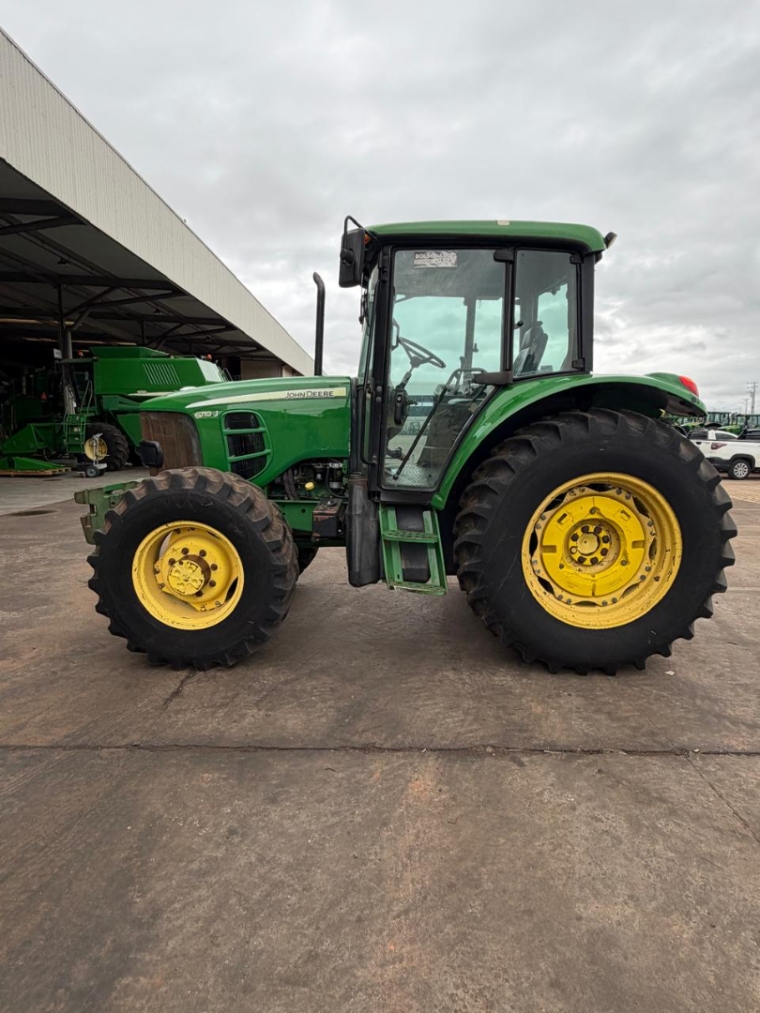 john deere trator 6110j diesel 1p semiautomatico 20131