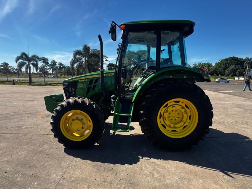 john deere trator 5080e  diesel 1p semiautomatico 20253