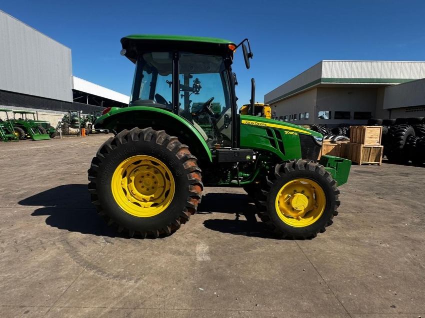 john deere trator 5080e  diesel 1p semiautomatico 20256