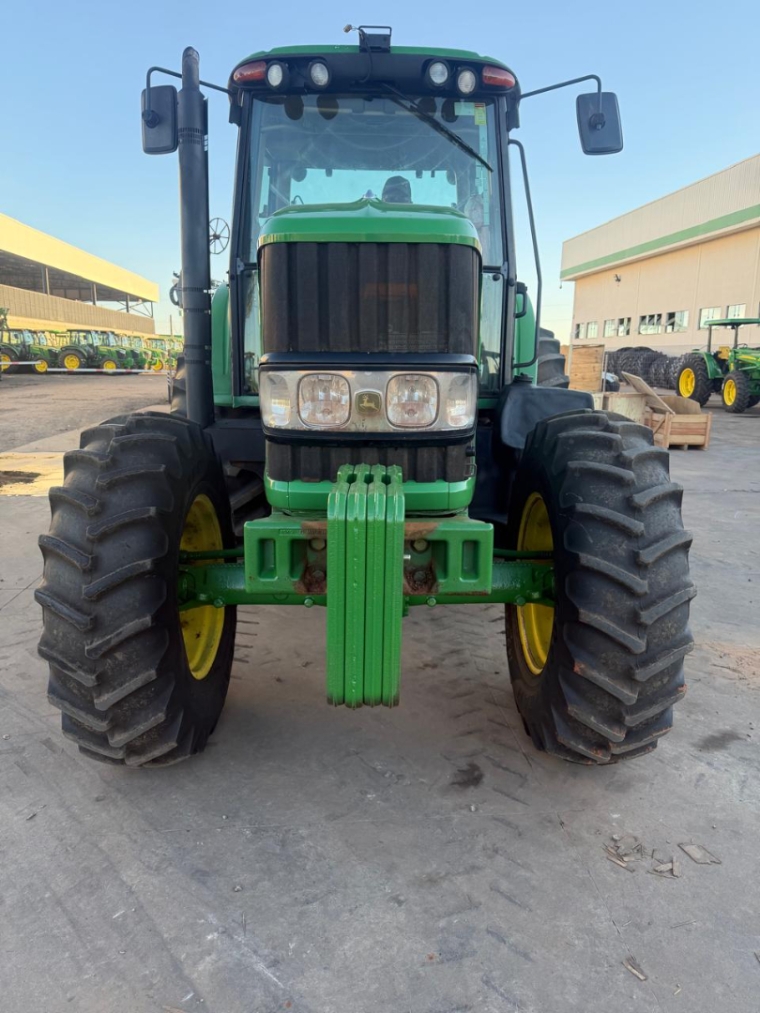 john deere trator 6135j  diesel 1p semiautomatico 2019
