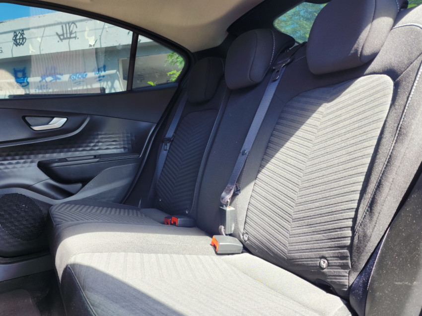 fiat fastback 1.0 turbo 200 flex audace cvt 23/24 seminovo15