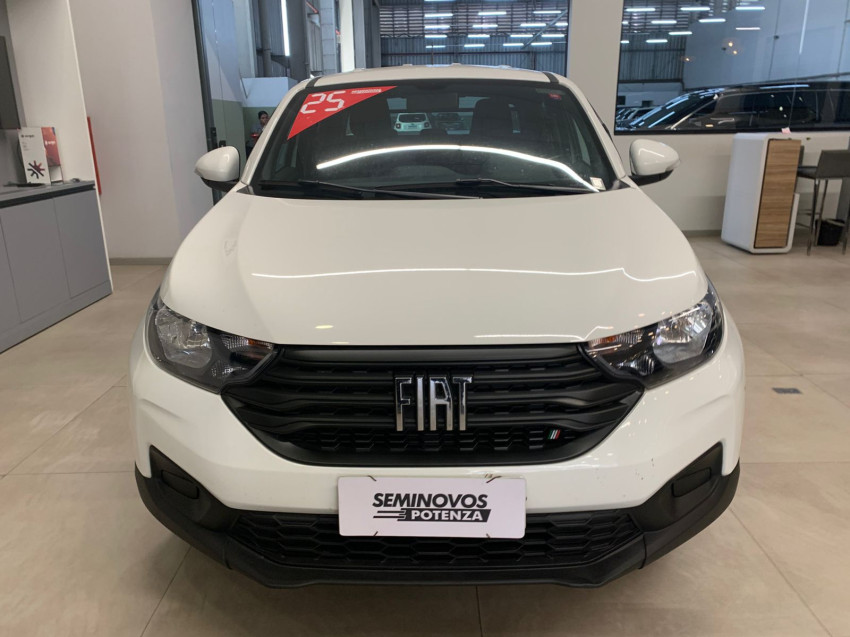 fiat strada 1.3 firefly flex freedom cd man 24/25 seminovo1