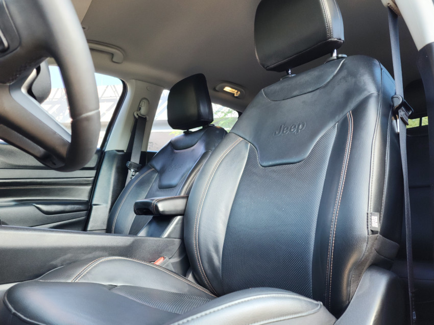 jeep compass 1.3 t270 turbo flex limited at6 23/23 seminovo6