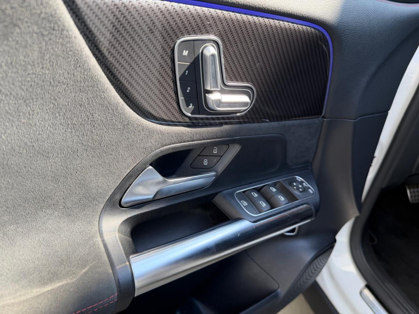 mercedez-benz gla 35 amg 2.0 cgi gasolina 4matic speedshift 22/22 seminovo13