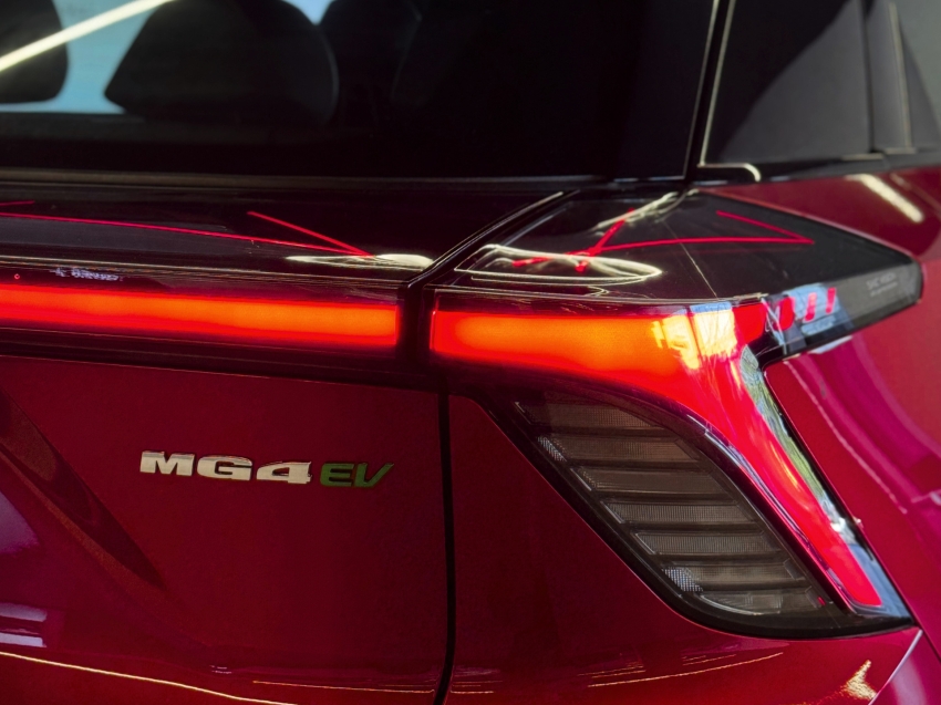 mg 4 64 kw eletrico x-power 26/26 0km6