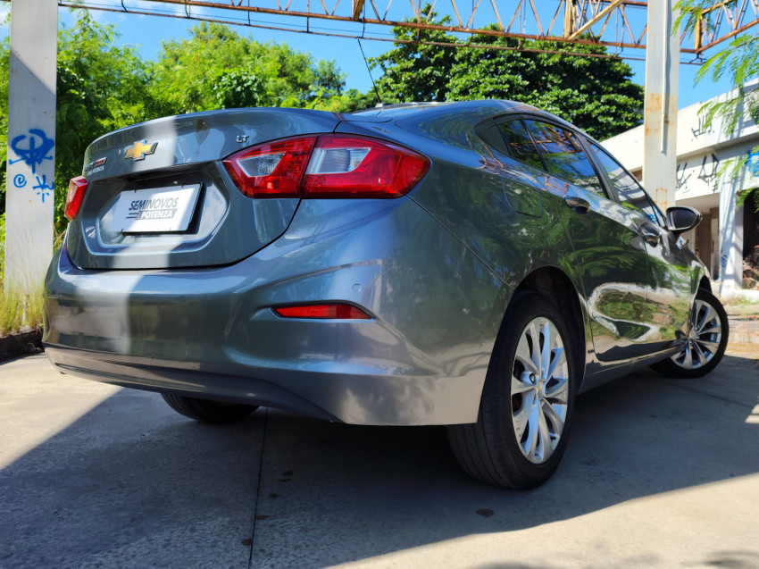 chevrolet cruze 1.4 turbo lt 16v flex 4p at 17/18 seminovo4