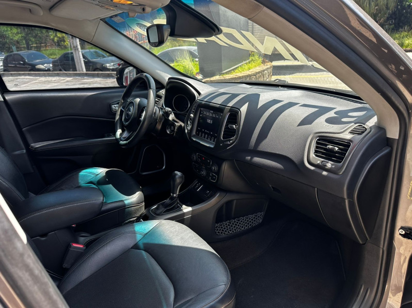 jeep compass 2.0 16v flex longitude automatico 1.9 5p 20186