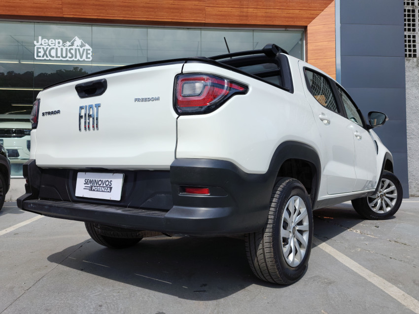 fiat strada 1.3 firefly flex freedom cd man 24/25 seminovo4