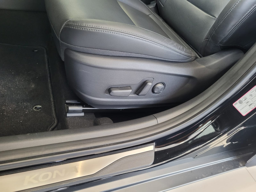 hyundai kona 1.6 gdi hev dct 23/24 seminovo13