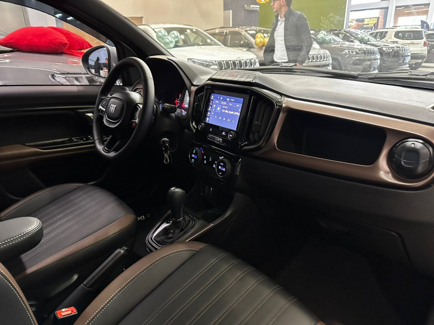fiat strada 1.0 turbo 200 flex ranch cd cvt 24/25 seminovo9