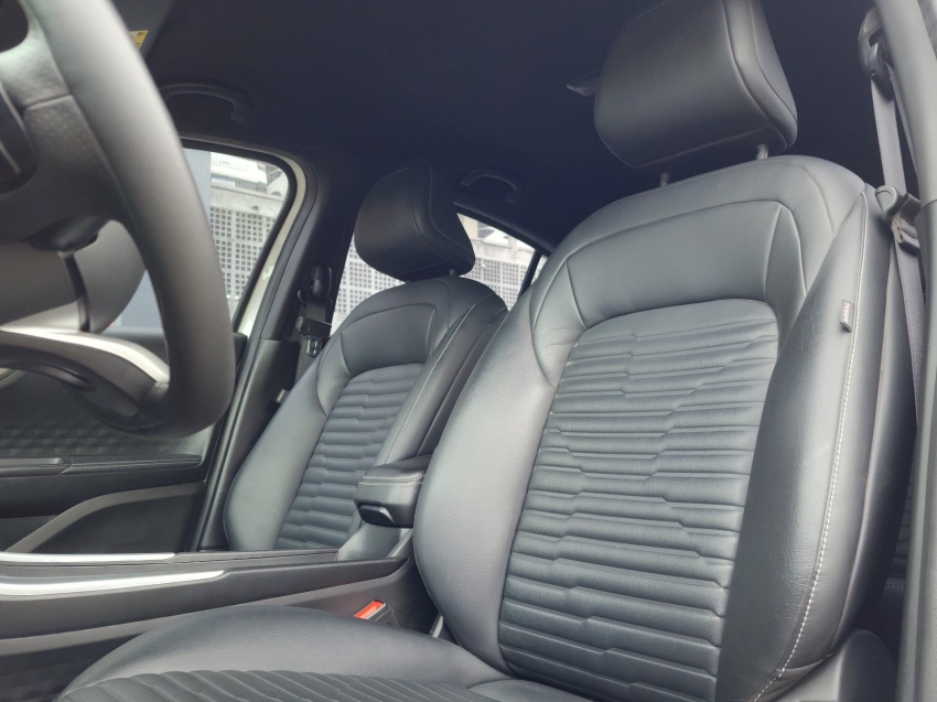 fiat fastback 1.3 turbo 270 flex limited edition at6 24/25 seminovo6
