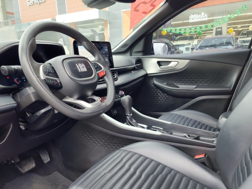 fiat fastback 1.3 turbo 270 flex limited edition at6 24/25 seminovo5
