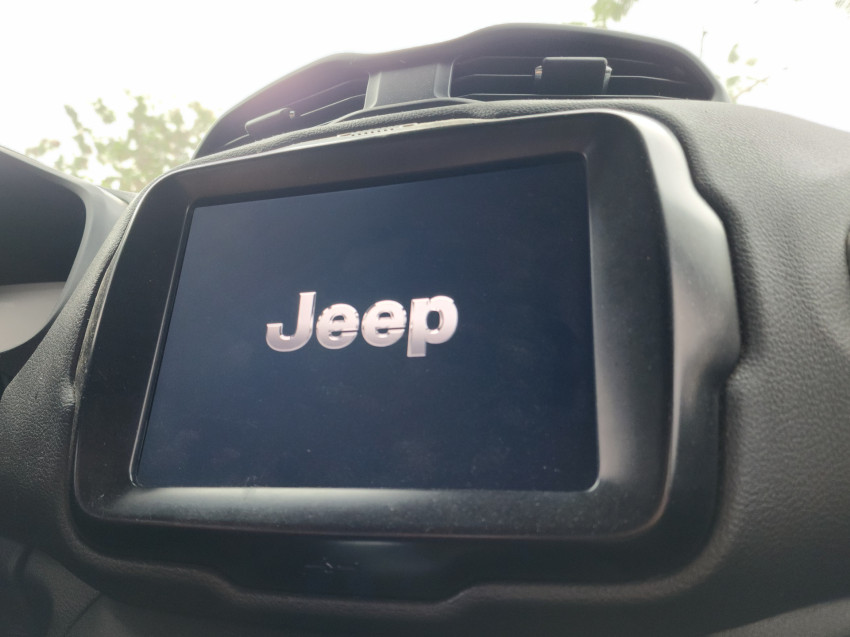 jeep renegade 1.3 t270 turbo flex longitude at6 24/25 seminovo10